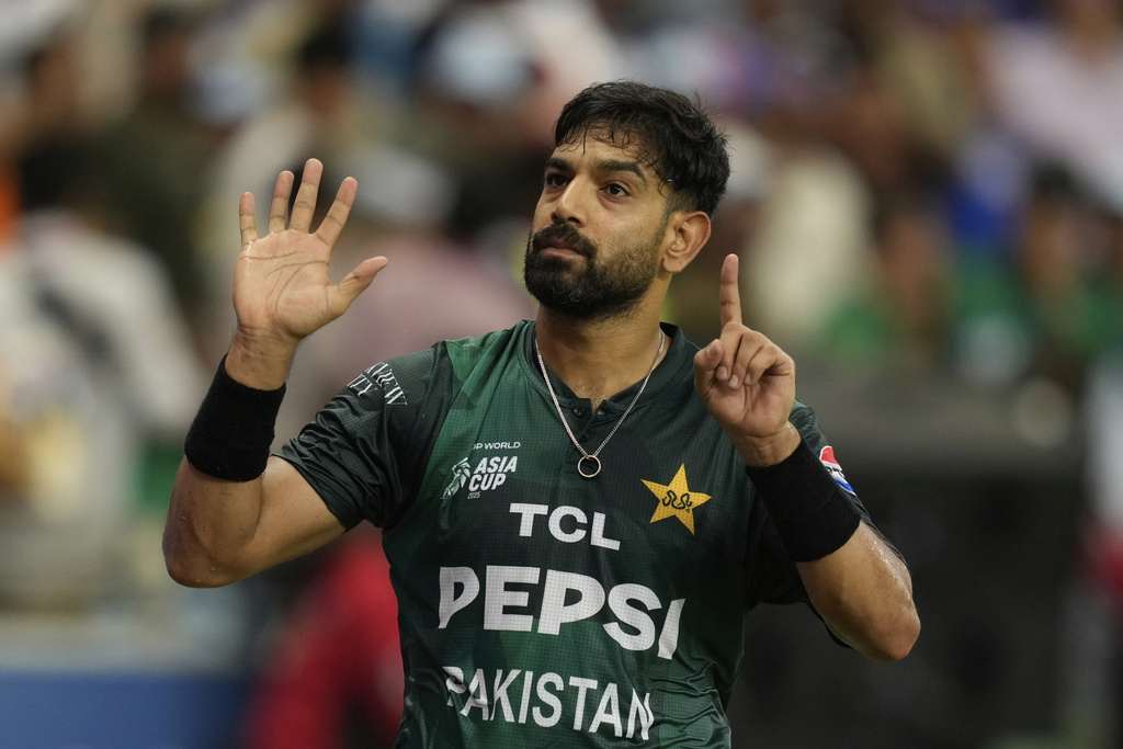 BCCI lodges complaint against Rauf, Sahibzada to ICC